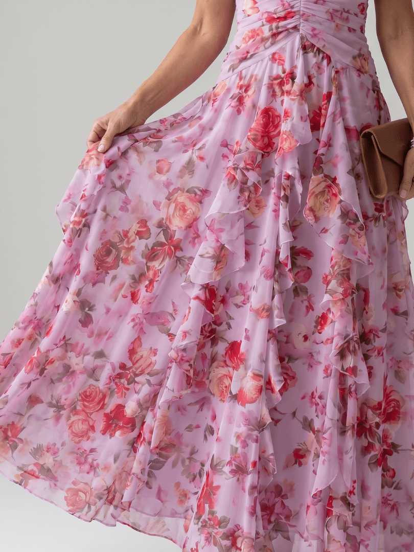 Nori | Robe Maxi à Fleurs avec Encolure Halterneck et Corsage Froncé